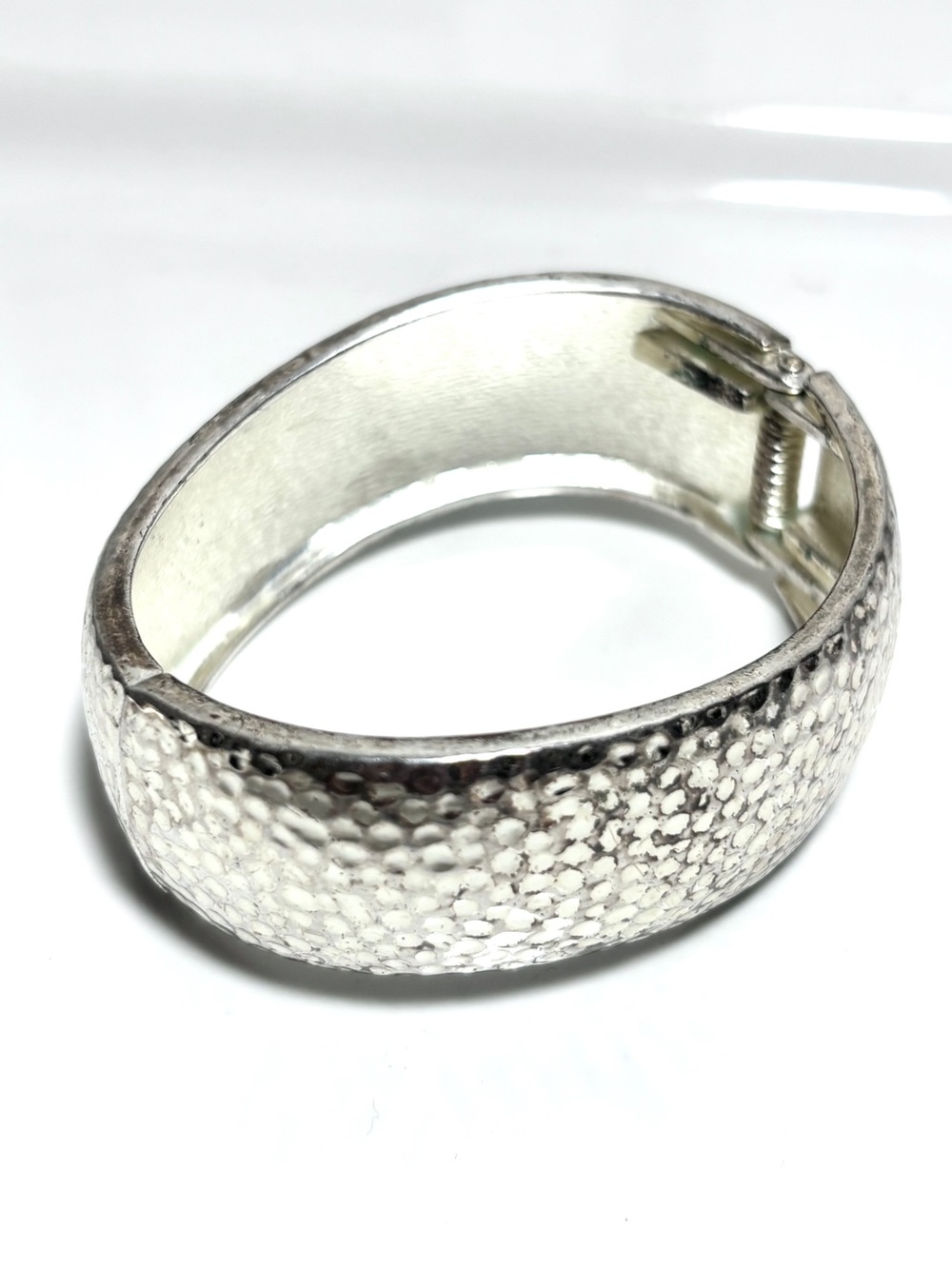 Vintage Silver Tone Hammered Hinged Cuff Bracelet Wide Costume Fashion